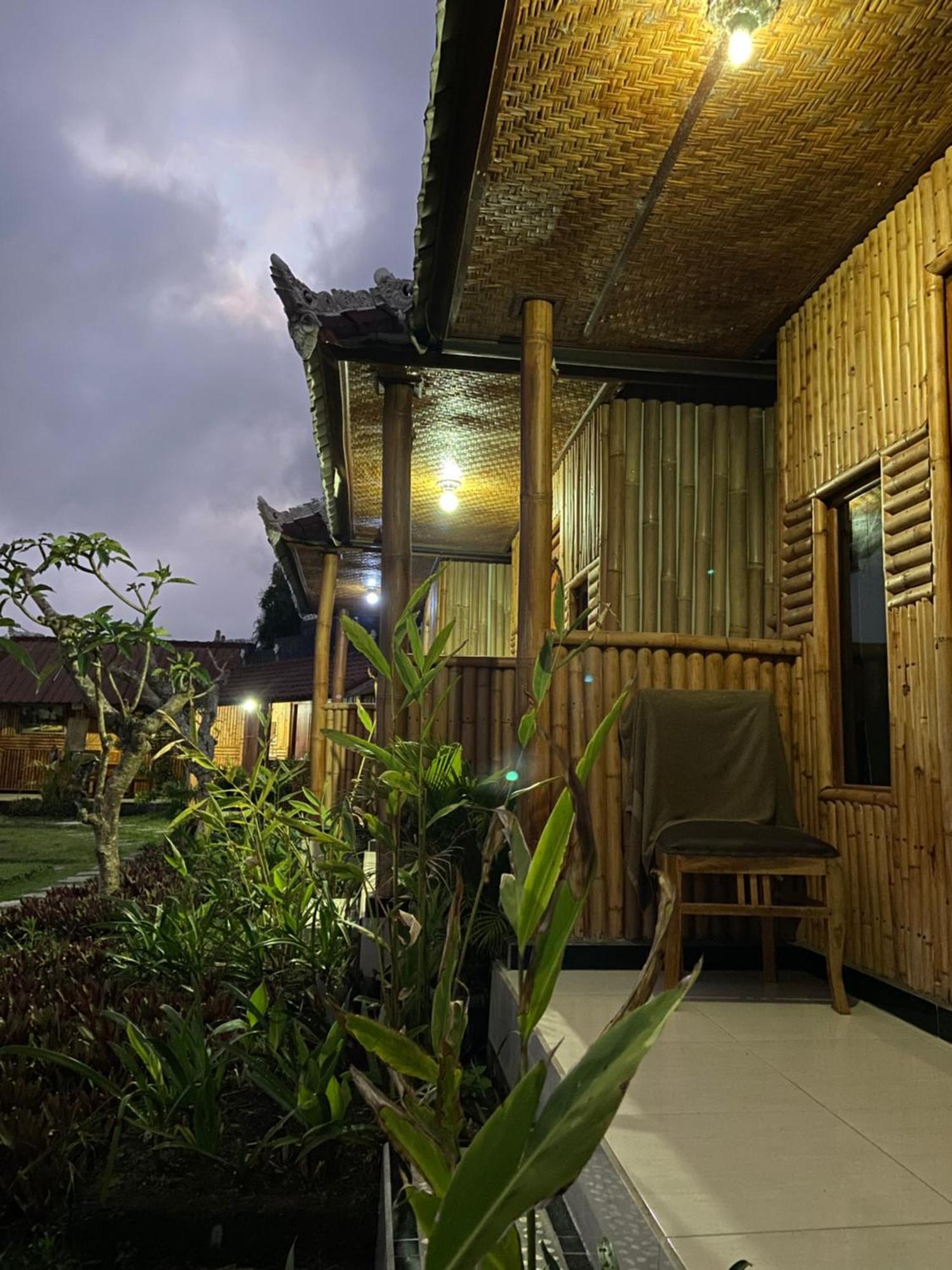 D'Yoga Bamboo House Hotel Kintamani  Exterior photo