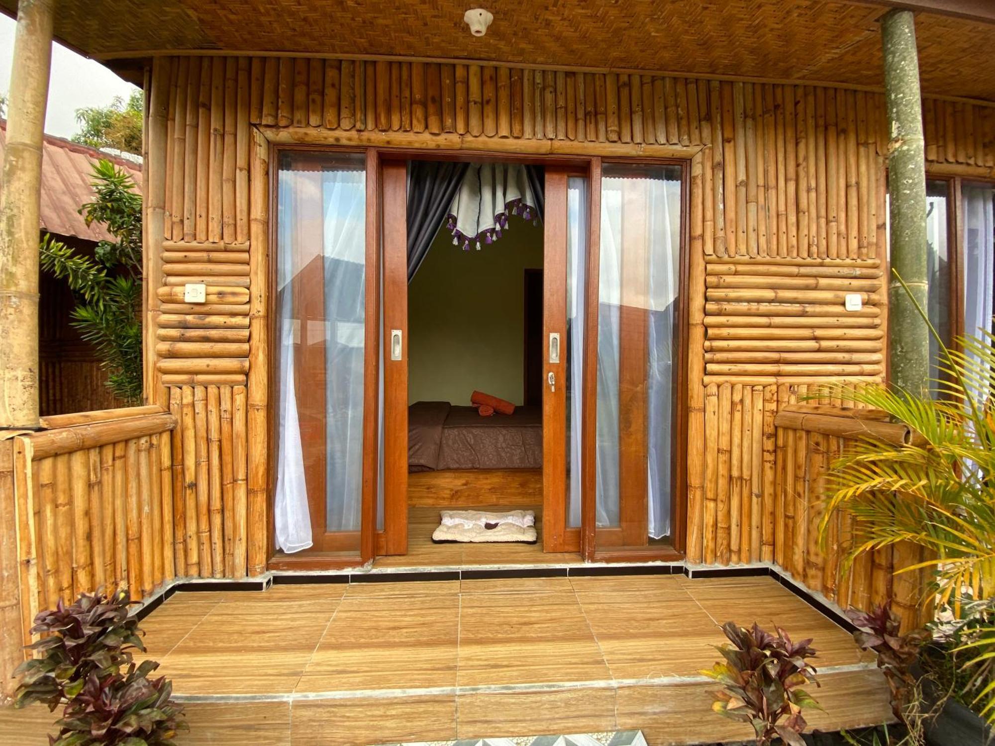 D'Yoga Bamboo House Hotel Kintamani  Exterior photo