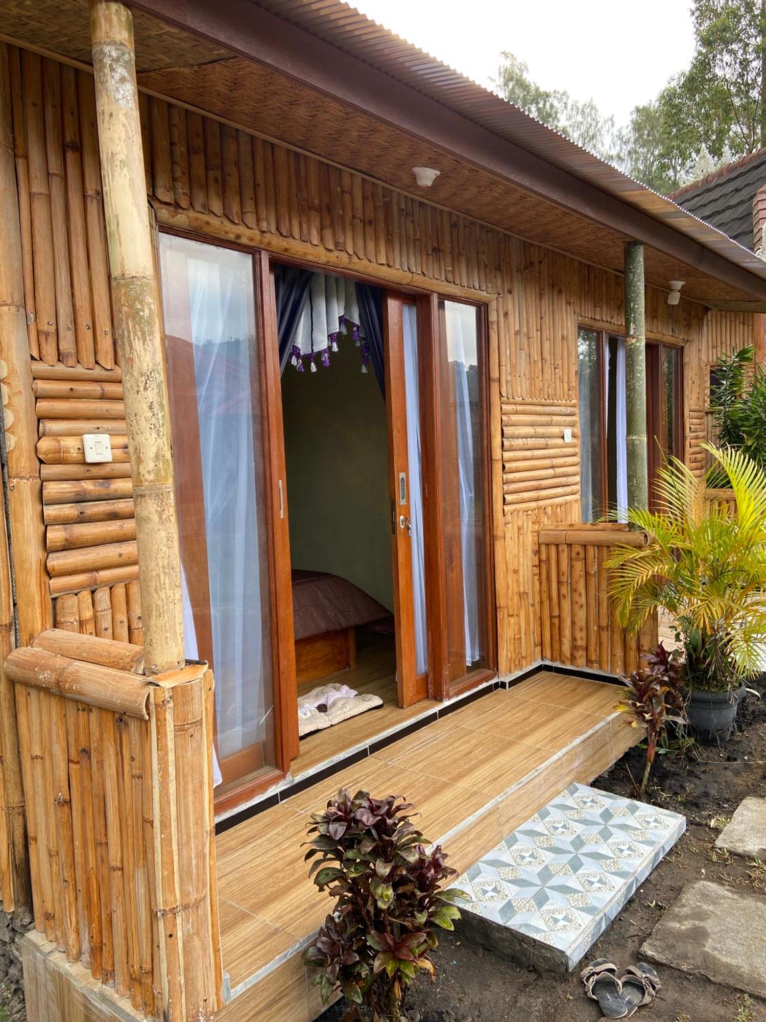 D'Yoga Bamboo House Hotel Kintamani  Exterior photo
